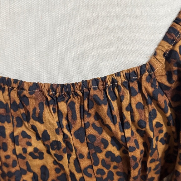 Old Navy Leopard Print Mini Dress PM - Picture 4 of 9